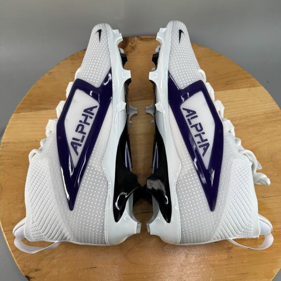 Nike Alpha Menace Elite 4 Mens Size 12 Football Cleats Purple Black White NEW - Picture 6 of 9